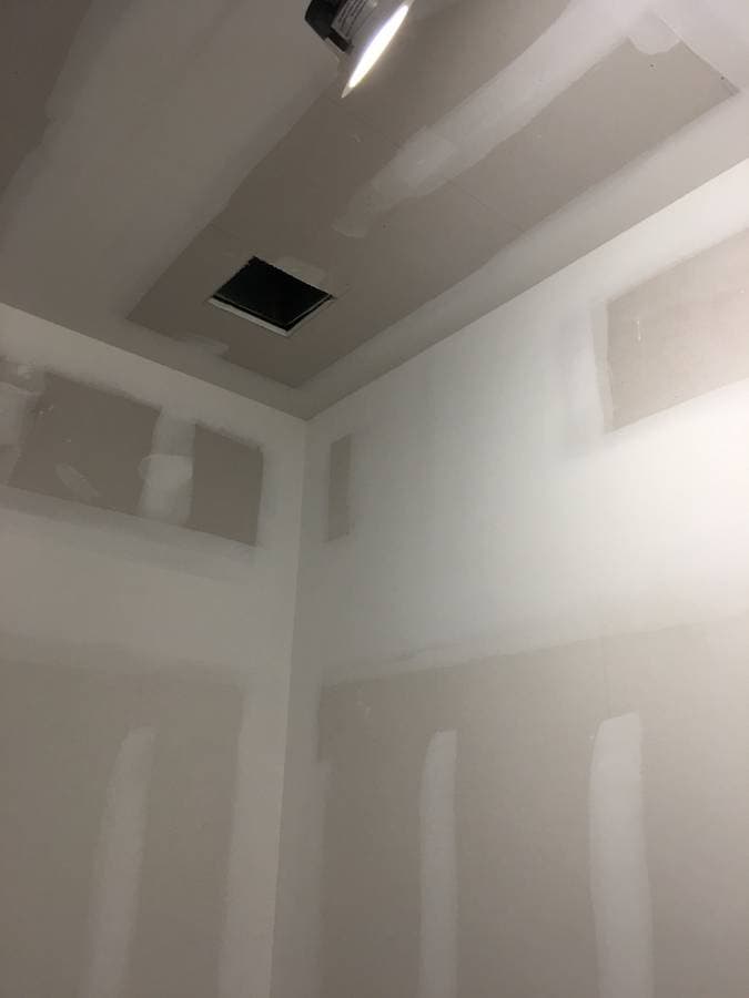 new drywall in a long island new york island park home put in by a drywall construction company